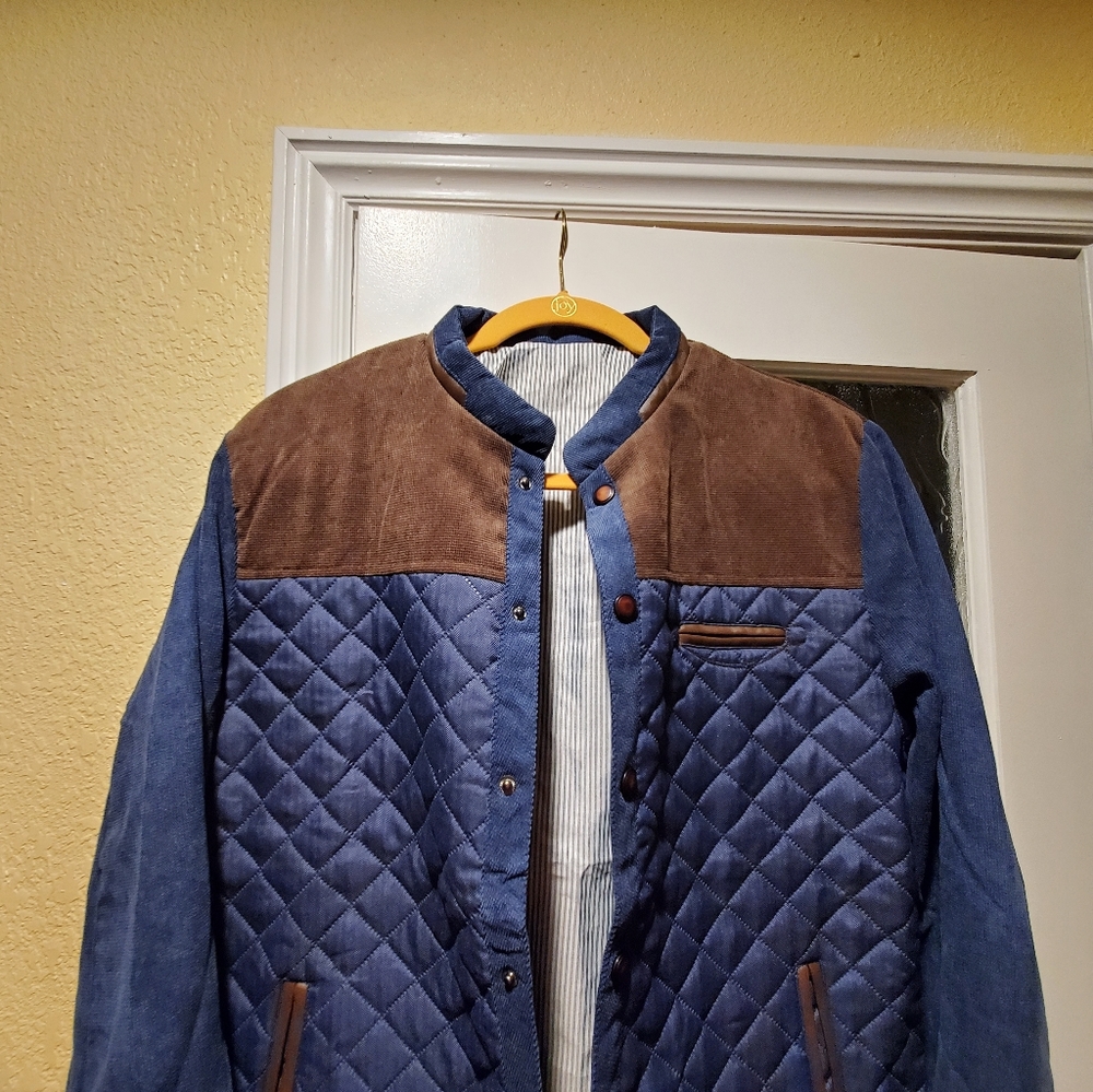 Jacket - Picture 3 of 7